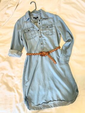 Denim Dress. Chaps brand, Long Sleeve. Size Medium